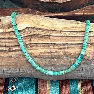 Vintage Santo Domingo Native American Turquoise Necklace